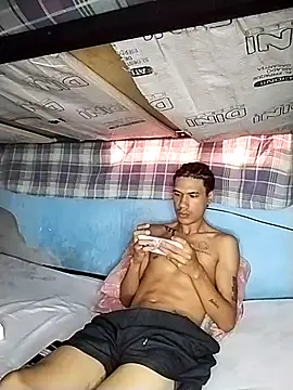 Gabriel Stone online show from 11/05/25, 06:22