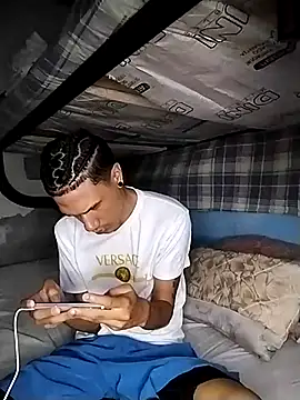 Gabriel Stone online show from 10/30/25, 04:55