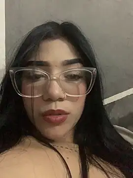 ElaRose 12 online show from 11/06/25, 05:17