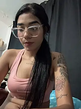Snapshot of ElaRose_12 chatting on 06/19/26, 09:53 ElaRose 12 online show from 06/19/26, 09:53