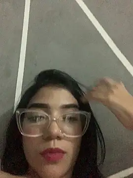 ElaRose 12 online show from 11/18/25, 11:26