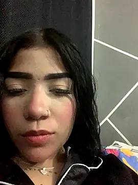 Snapshot of ElaRose_12 chatting on 10/16/25, 06:16 ElaRose 12 online show from 10/16/25, 06:16