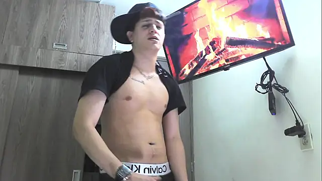 Themasterhades 777 online show from 11/16/25, 05:12