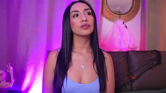 Snapshot of ana_riveros chatting on 10/16/25, 04:10 ana riveros online show from 10/16/25, 04:10