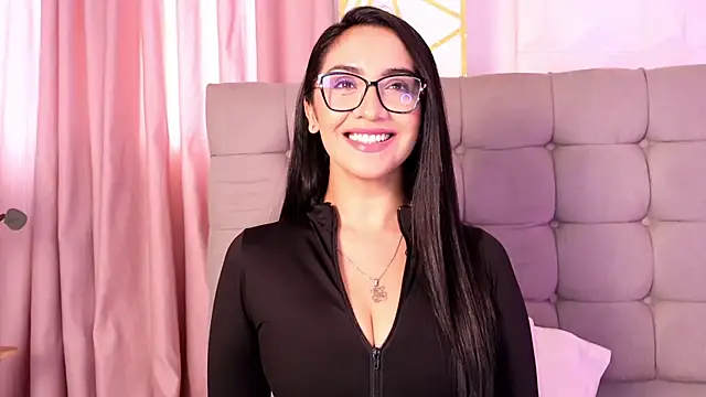 ana riveros online show from 04/17/26, 08:22