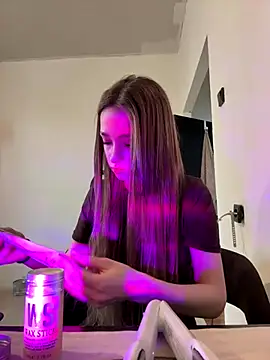 Naomi   Rias online show from 11/15/25, 05:00