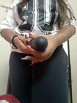 Seductive Punjaban online show from 10/15/25, 11:18