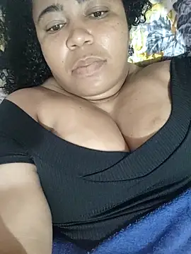 Snapshot of Rafaschuler chatting on 11/05/25, 03:42 Rafaschuler online show from 11/05/25, 03:42