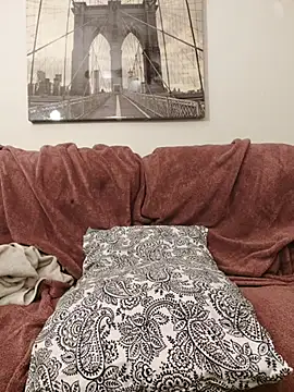 himNIGuys online show from 04/06/26, 07:59