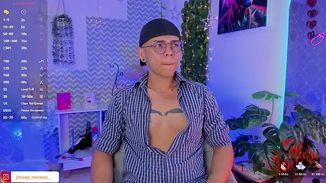 jhosepMoreno online show from 04/30/26, 01:18