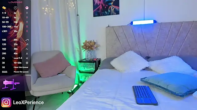 jhosepMoreno online show from 10/15/25, 01:08