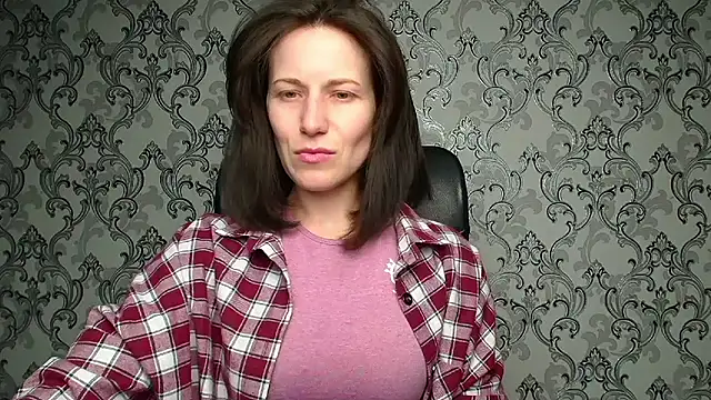 Kelly Kisss online show from 02/01/26, 11:19