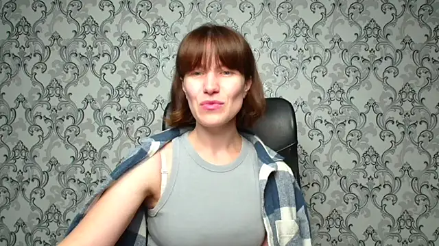 Snapshot of Kelly_Kisss chatting on 09/27/25, 11:05 Kelly Kisss online show from 09/27/25, 11:05