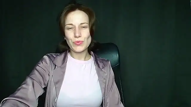 Kelly Kisss online show from 01/11/26, 01:07