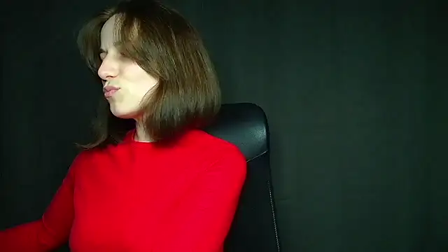 Kelly Kisss online show from 01/12/26, 12:12