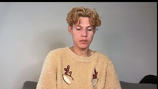 pbyariel- online show from 09/12/25, 05:02