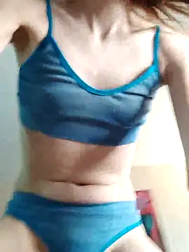 Snapshot of Angie_meow chatting on 07/17/26, 06:21 Angie meow online show from 07/17/26, 06:21