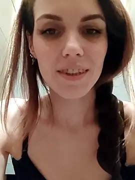 Snapshot of Angie_meow chatting on 09/27/25, 11:22 Angie meow online show from 09/27/25, 11:22