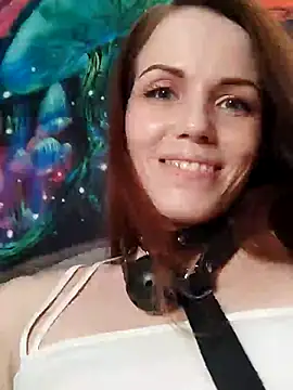 Snapshot of Angie_meow chatting on 06/24/26, 06:56 Angie meow online show from 06/24/26, 06:56