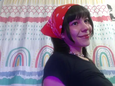 Snapshot of porndollbaby chatting on 11/06/25, 11:31 porndollbaby online show from 11/06/25, 11:31