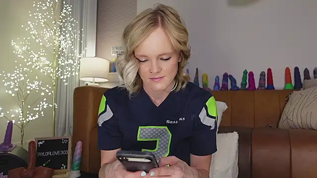 Snapshot of Taylorlove303 chatting on 02/08/26, 11:19 Taylorlove303 online show from 02/08/26, 11:19