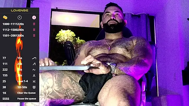 Snapshot of Max-prada chatting on 02/06/26, 02:18 Max-prada online show from 02/06/26, 02:18