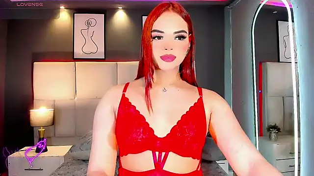 LiaFernandaa online show from 02/12/26, 05:07