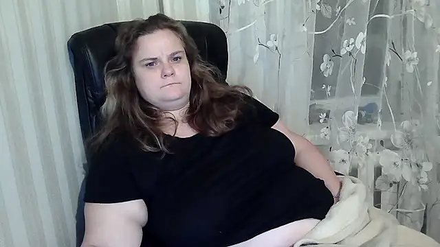 HollyXEva online show from 09/20/25, 09:42