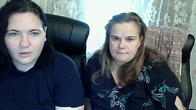 HollyXEva online show from 10/07/25, 01:34