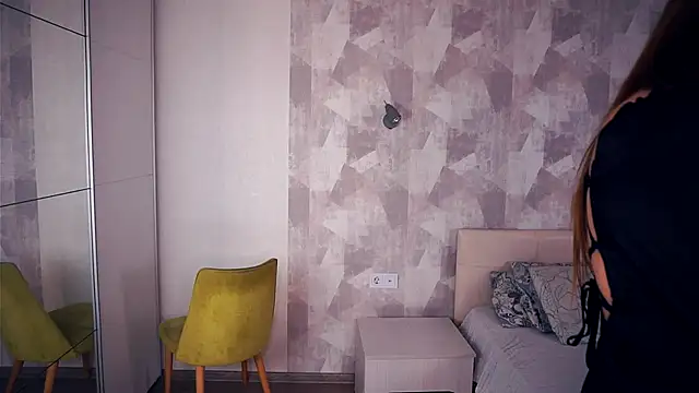 Snapshot of SilverGalen chatting on 11/05/25, 06:16 SilverGalen online show from 11/05/25, 06:16