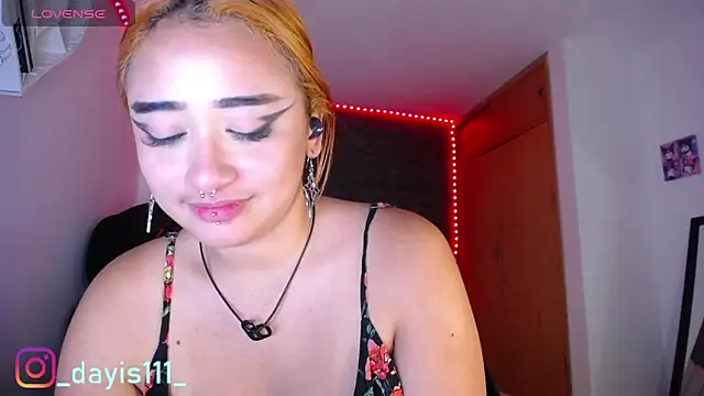 dayis sweet online show from 09/27/25, 03:34