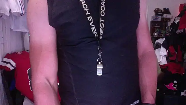 Snapshot of DILFJockDad87 chatting on 10/19/25, 11:29 DILFJockDad87 online show from 10/19/25, 11:29
