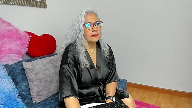 marilyn70 online show from 11/08/25, 11:30