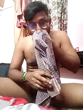 deliciousdik69 online show from 01/12/26, 04:41