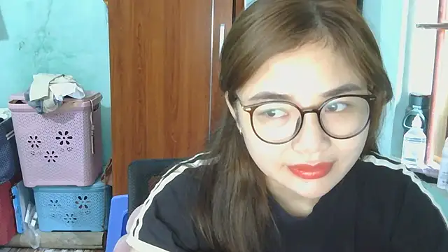 Uhem112 online show from 10/15/25, 12:53