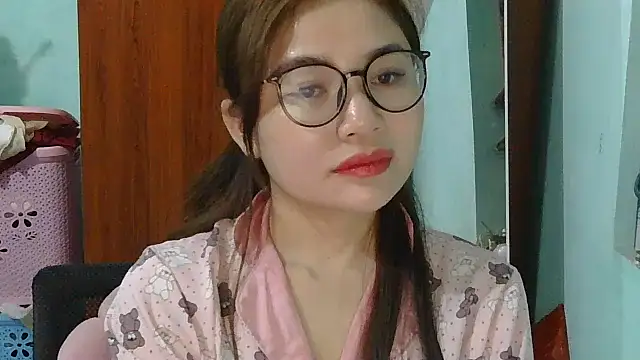 Uhem112 online show from 10/29/25, 12:48