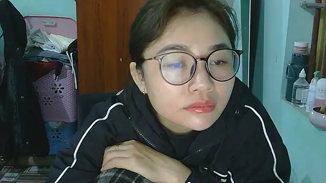 Uhem112 online show from 11/20/25, 12:50