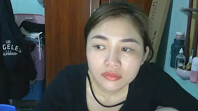 Uhem112 online show from 12/02/25, 01:13