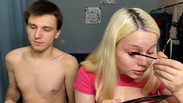 Mia Sakuraa online show from 11/25/25, 09:48