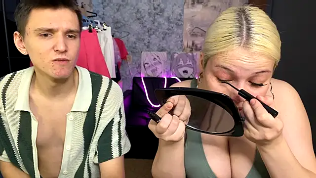 Mia Sakuraa online show from 09/30/25, 04:29