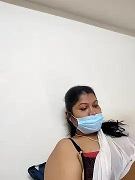 Snapshot of tamil_Miraclequeen chatting on 11/08/25, 01:42 tamil Miraclequeen online show from 11/08/25, 01:42