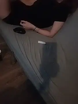 LesEspagnols online show from 11/22/25, 03:11