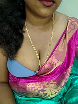 Snapshot of Anu_Reddy_10 chatting on 09/18/25, 05:27 Anu Reddy 10 online show from 09/18/25, 05:27