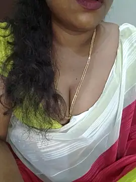 Snapshot of Anu_Reddy_10 chatting on 09/21/25, 04:12 Anu Reddy 10 online show from 09/21/25, 04:12