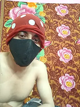 Seducing couple online show from 02/02/26, 09:41