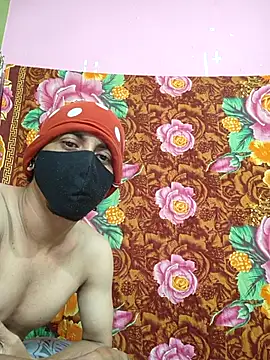 Snapshot of Seducing_couple chatting on 07/08/26, 04:24 Seducing couple online show from 07/08/26, 04:24