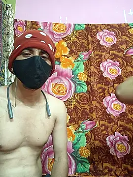 Seducing couple online show from 05/24/26, 05:07