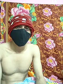 Seducing couple online show from 11/10/25, 10:31