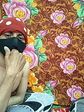 Seducing couple online show from 01/17/26, 04:38