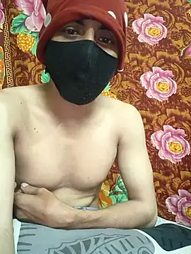 Seducing couple online show from 05/03/26, 05:34
